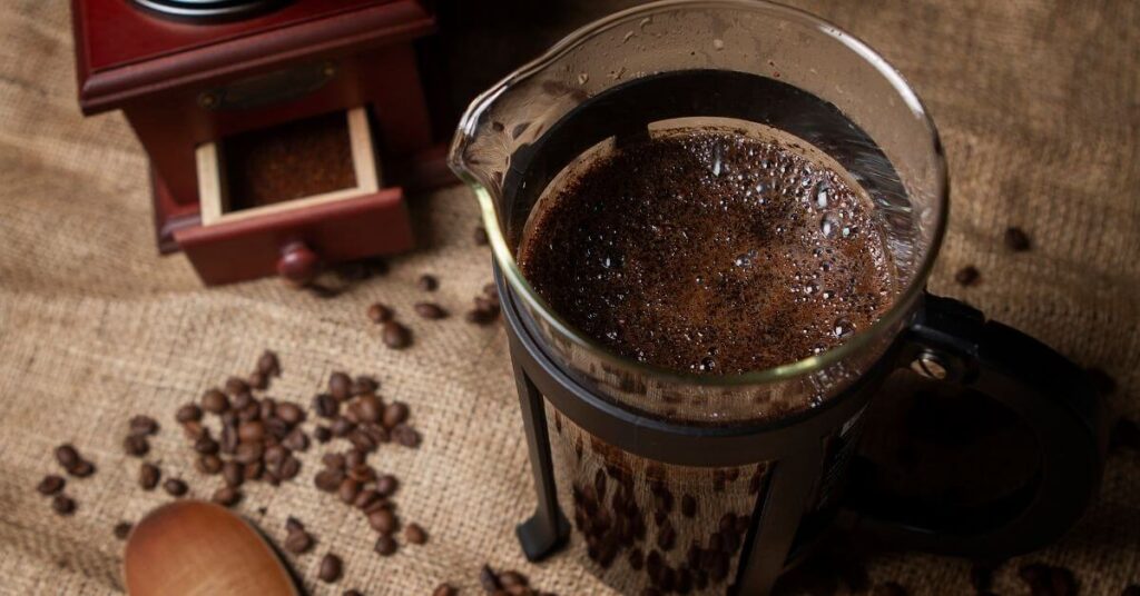 Can you leave coffee in a french press 