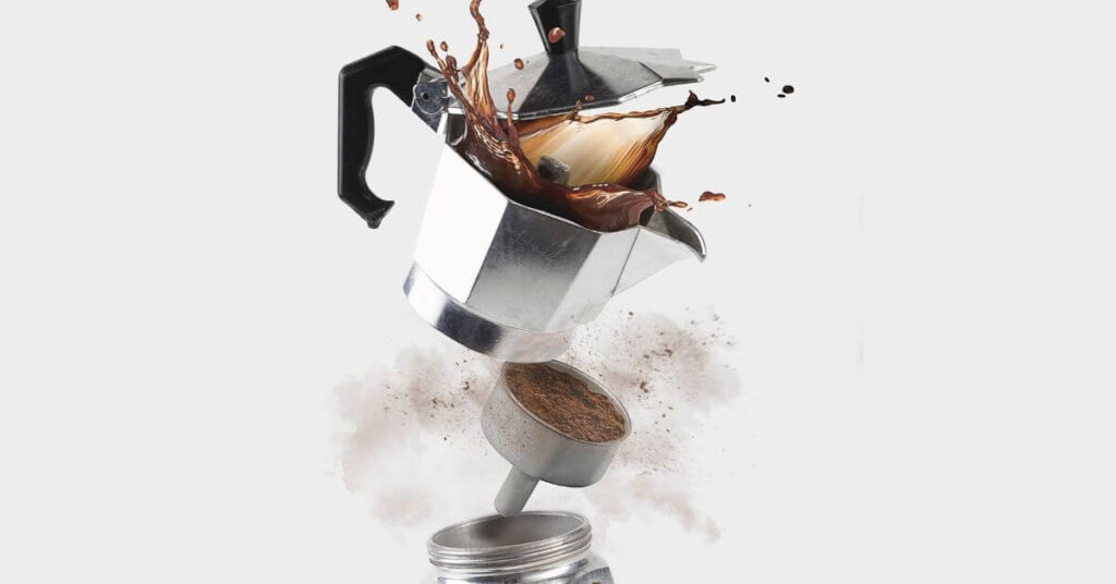 Should you tamp a Moka pot 