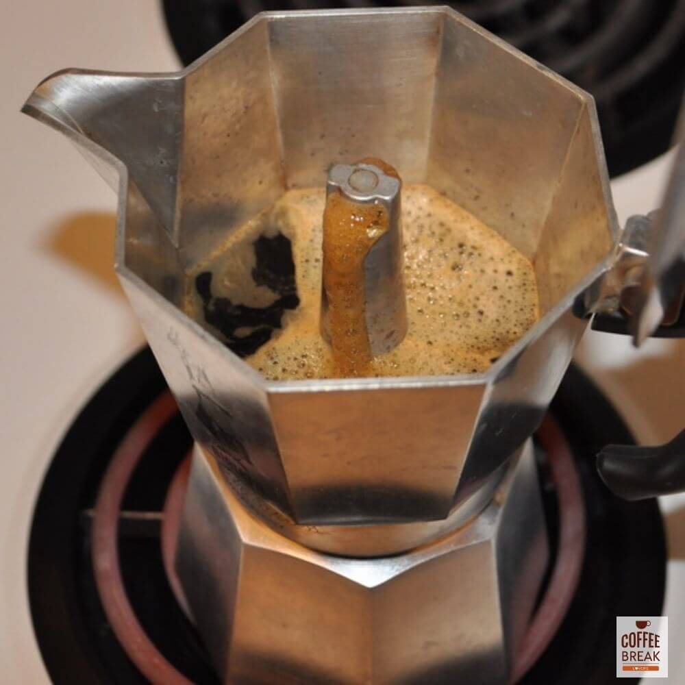 can you half fill a moka pot 