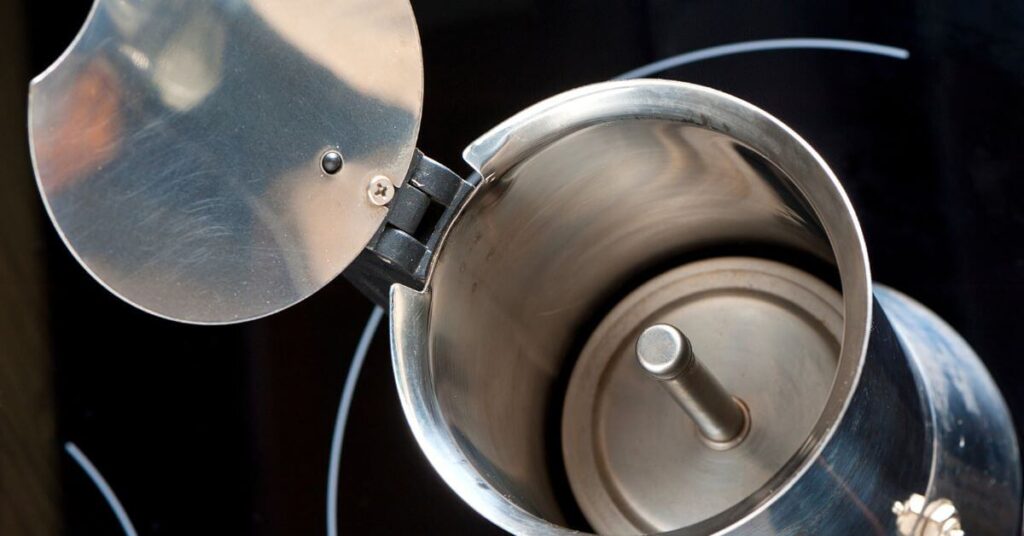 Do Moka pots works on induction stoves?  